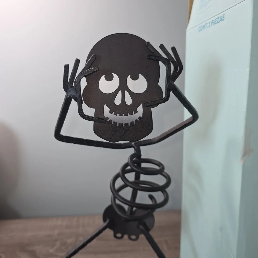 PartyLite Skully Skeleton Votive Candle Holder Black Metal Halloween Decor 15.5